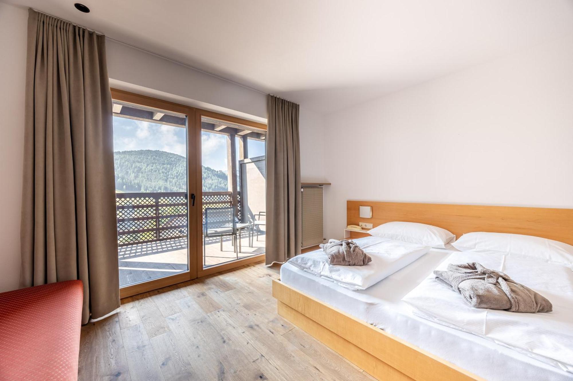 Hotel Rommisa Perca Extérieur photo